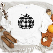 Buffalo Plaid Pumpkin Graphic Sweatshirt