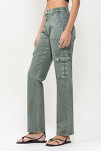 Mid Rise Straight Jeans with Cargo Pocket