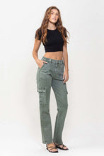 Mid Rise Straight Jeans with Cargo Pocket